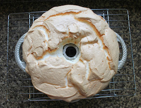 Food Lust People Love: A fun and easy twist on the original French dessert called îles flottantes, this floating island Bundt features meringue baked in a Bundt pan, served with fresh fruit and crème anglais, a pourable vanilla custard.