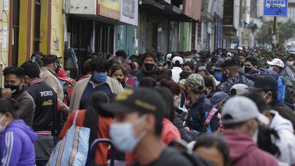 Rebrote de COVID-19 llegaría al Perú en dos o tres semanas, proyecta Ciro Maguiña.