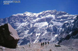Aconcagua (6.959 m) (Amerika Selatan)