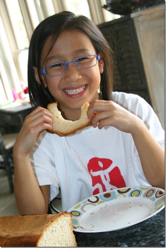 A Maisie ing Bread