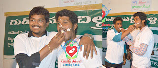 aashri-volunteer-vignesh-birthday-celebrations-in-orphan-home