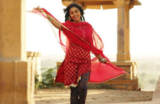 Shriya saran in Salwar Kameez picture gallery