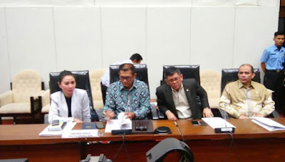 ANCAMAN DARI PANSUS ANGKET TERHADAP KPK YANG MENOLAK PANGGILAN