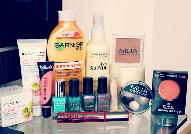 Makeup Reviews, Beauty Products, UK Beauty Blog, Haul, Beauty Blogger, Collective Haul, Boots and Superdrug Haul, Recent Beauty Purchases, What I've Been Buying Lately