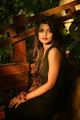 Ashna Zaveri sizzling portfolio photos-thumbnail-43