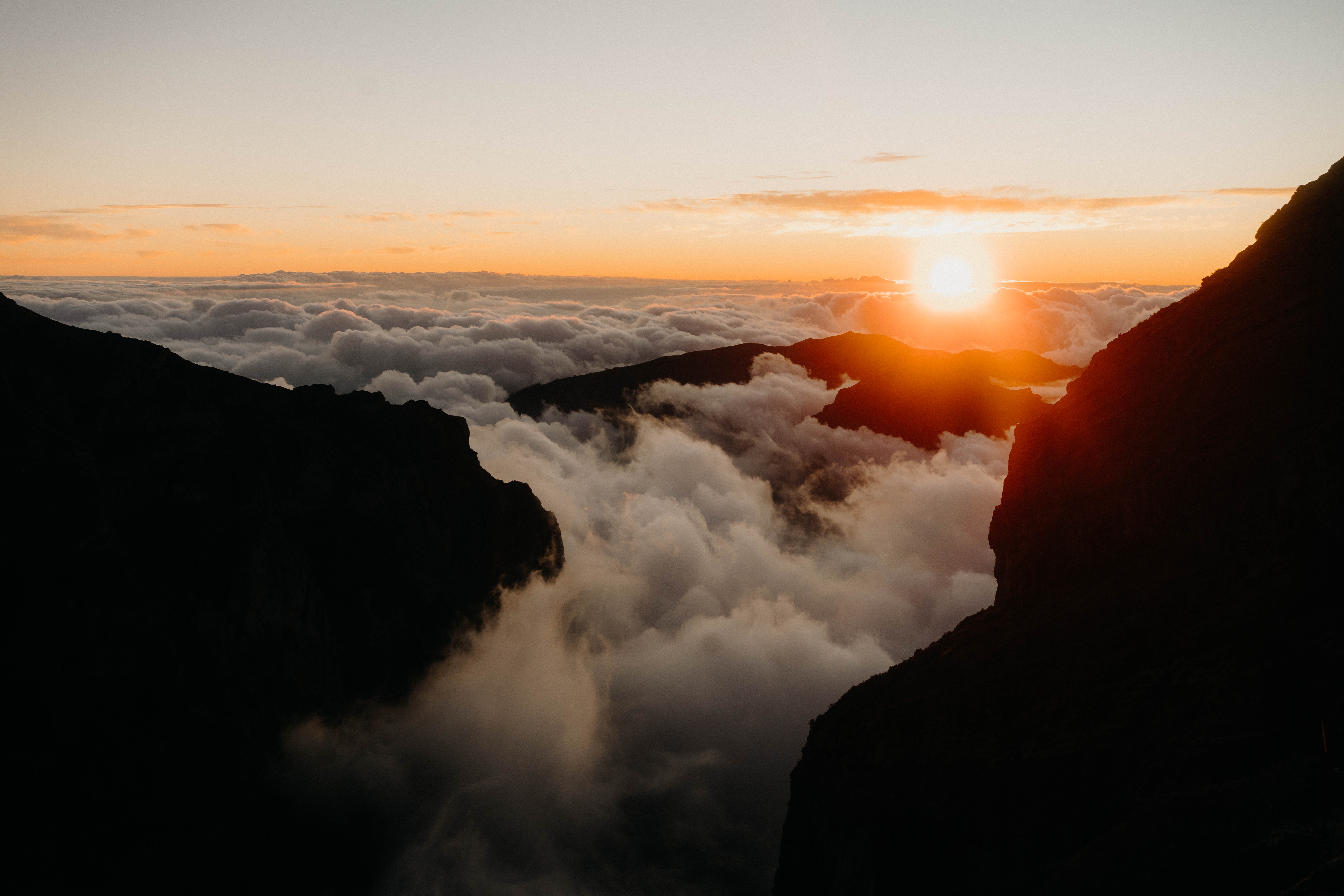 Sunset Pico do Arieiro Hike Madeira liquid grain