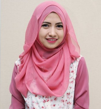 Tips Dan Model Hijab Yang Cocok Untuk Wajah Bulat Agar 
