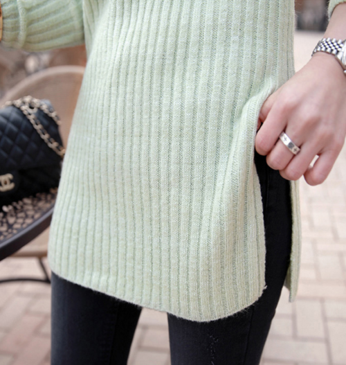 Ribbed Knit Rolled Neck Top