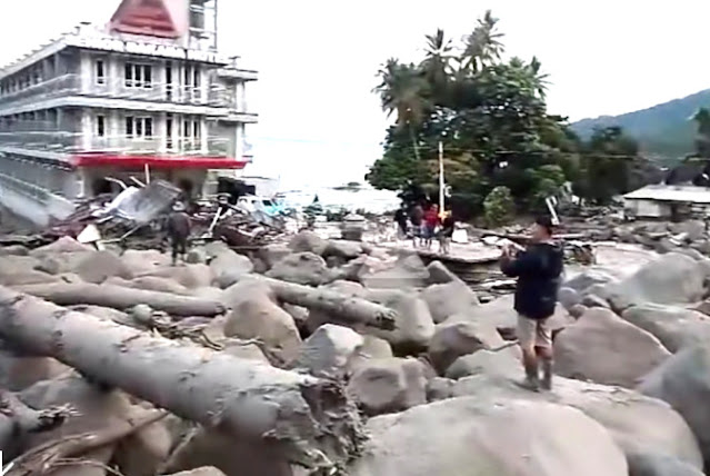 Bencana Alam Material Batuan Raksasa Porak-Porandakan Permukiman Di Desa Simangulampe