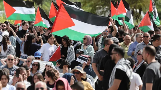 Thousands in Israel call for end to Gaza war on Palestinian Land Day