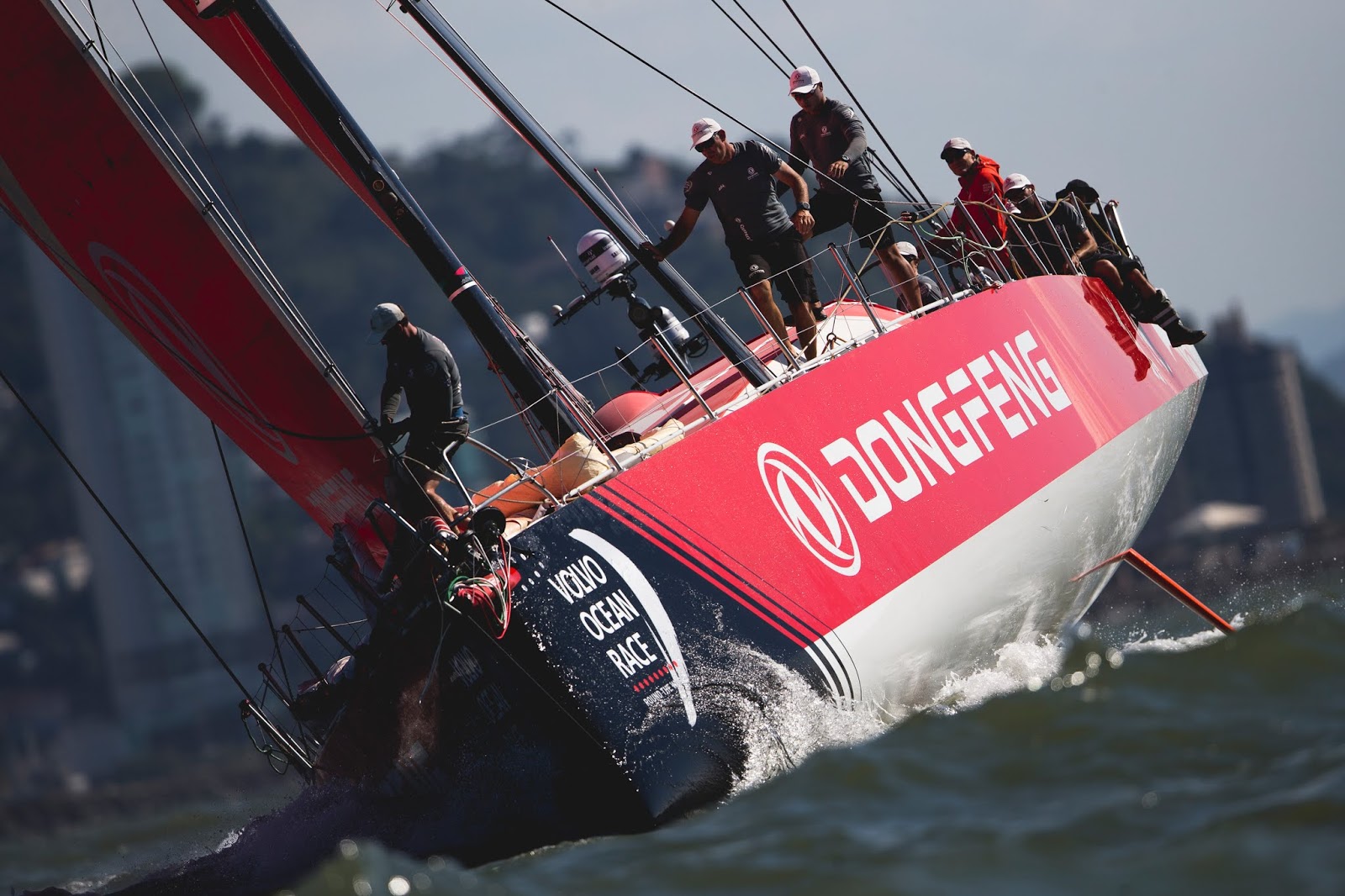 La Volvo Ocean Race devient The Ocean Race, les inscriptions VO65 et