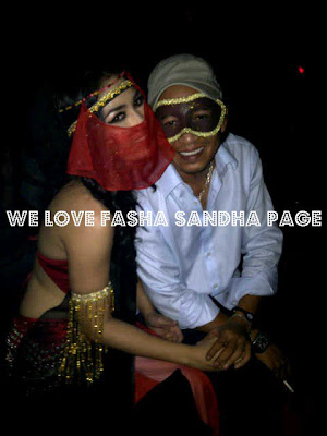 Gambar Fasha Sandha Di Parti Halloween