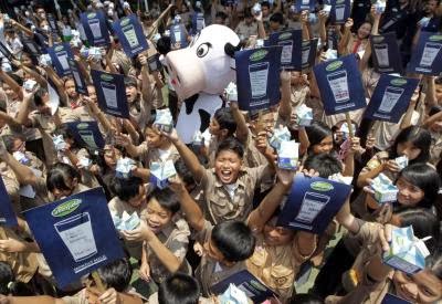 INDONESIA WORLD SCHOOL MILK DAY