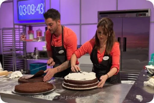 Guerra de Pasteles_3 (baja).jpeg