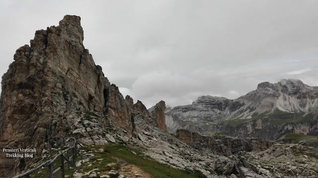 La vista del Puez dal Passo Cir