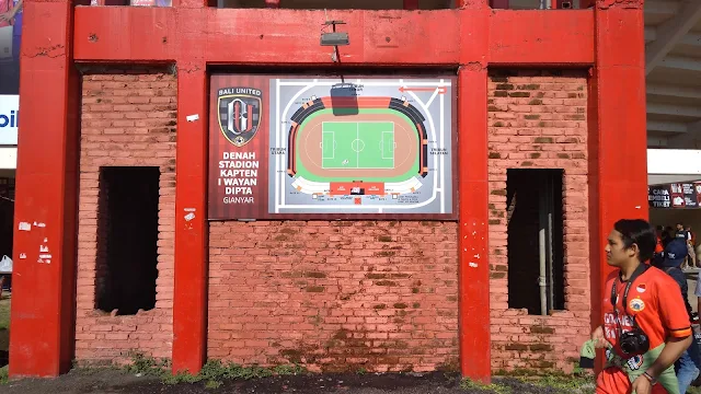 Pengalaman nonton sepakbola langsung di stadion,Nama stadion Bali United, Stadion I Wayan Dipta Gianyar, Foto stadion Bali united Kapten Dipta, foto stadion kapten i wayan dipta bali united