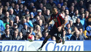 On his full return to the strating line up, AFC Bournemouth's Calum Wilson in action v Everton in the Premier League