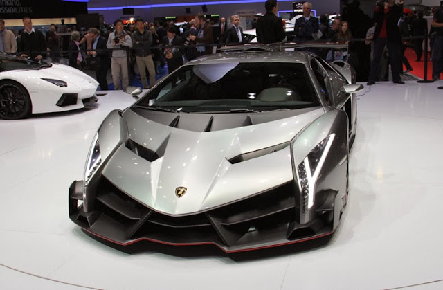 Lamborghini Veneno Car Wallpaper