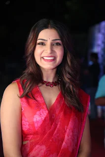 Actress Samantha Stills At Jaanu Movie Pre Release Event  