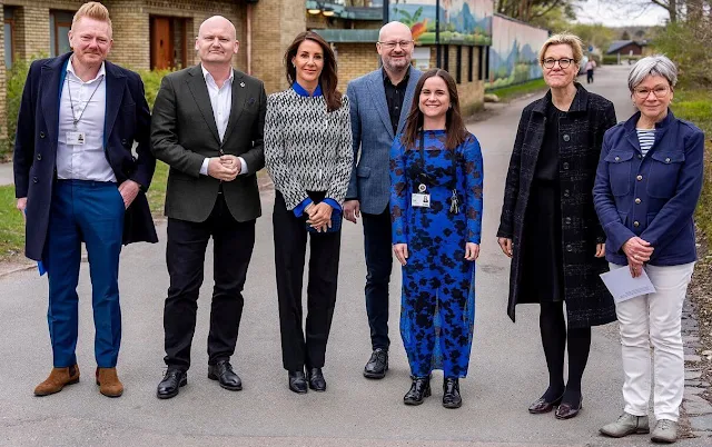 Princess Marie wore a geometric pattern regular fit-jacket by Giorgio Armani. Mental Health Services in the Capital Region of Denmark