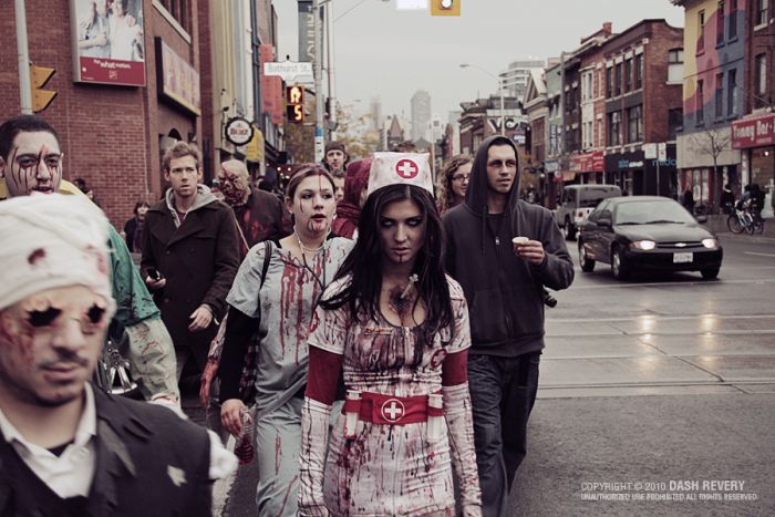 Perarakan Zombie Terbesar di Toronto ~ ScaniaZ
