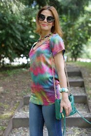 Hippie style, tie dye blouse, Rebecca Minkoff zipper bag, Fashion and Cookies