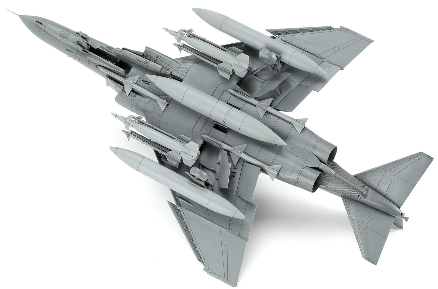 The Modelling News: Preview: Meng's new F-4E Phantom II in 48th...
