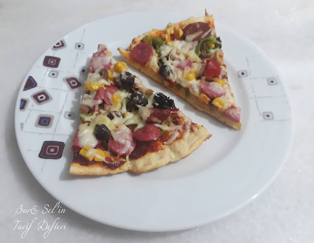 Tavada pratik pizza