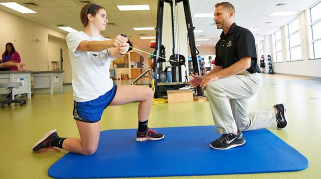 sports physical therapists salary