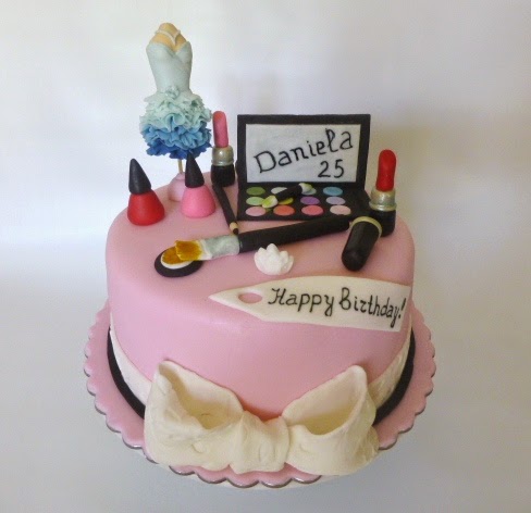 Makeup Box Cake - CakeCentral.com