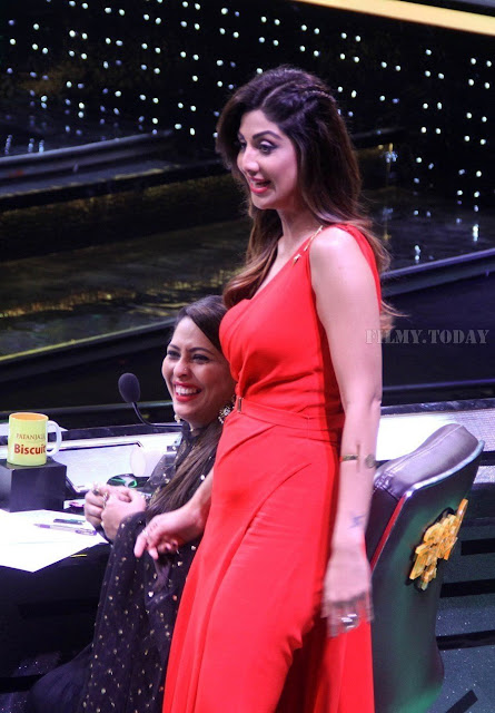 Shilpa Shetty Picture At Super Dance Show