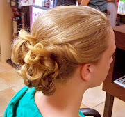 Check out these gorgeous Prom updos! (updo )