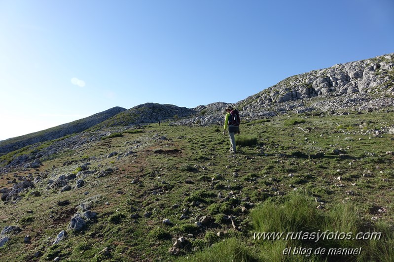 Sierra de Alhama: Puerto de Zafarraya - Hoyo del Toro - La Torca