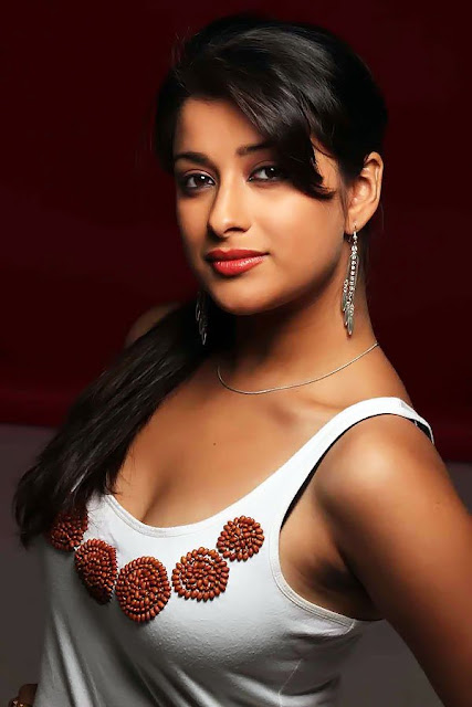 Madhurima Bnerjee Hot White Dress Photos