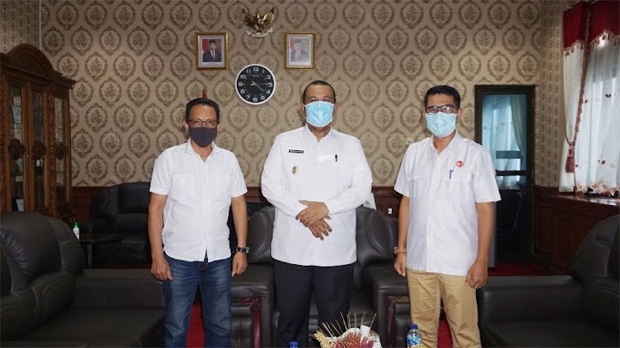 Jelang Penertiban APK, Bawaslu Kota Pariaman Lakukan Koordinasi dengan Plt. Walikota Mardison Mahyuddin