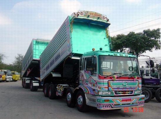 Modifikasi Truk  Fuso  Canter 3 Axle Bak  Panjang  Modif Keren