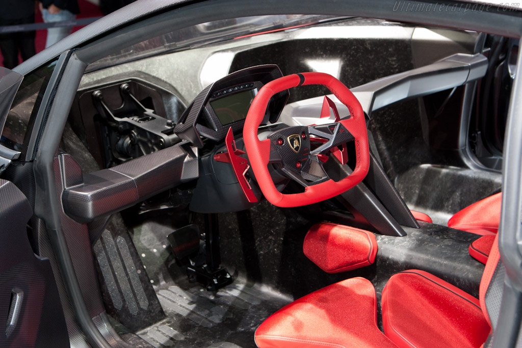 Lamborghini Sesto Elemento Interior