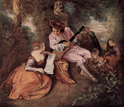 guitariste et femme à demi allongée