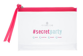 ESSENCE - #secretparty {Mayo 2015} - Cosmetic Bag
