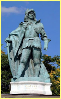 Estatua de Corvín Mátyás