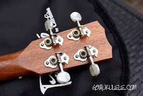 Cordoba U100CM Ukulele tuners