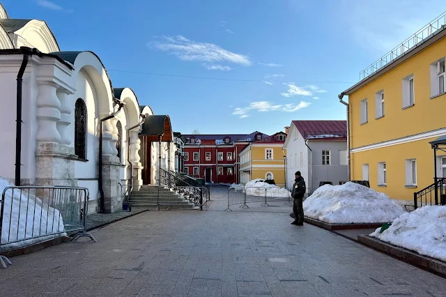 улица Рождественка, Богородице-Рождественский женский монастырь