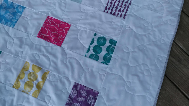 Lotta Jansdotter quick and easy throw quilt