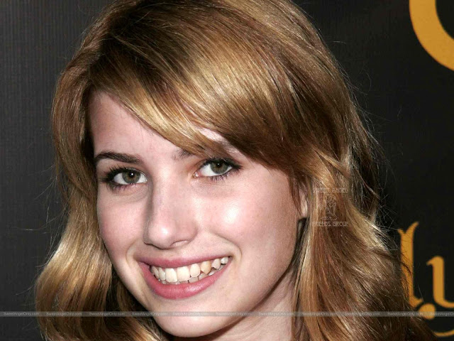 Emma Roberts Hd Wallpapers