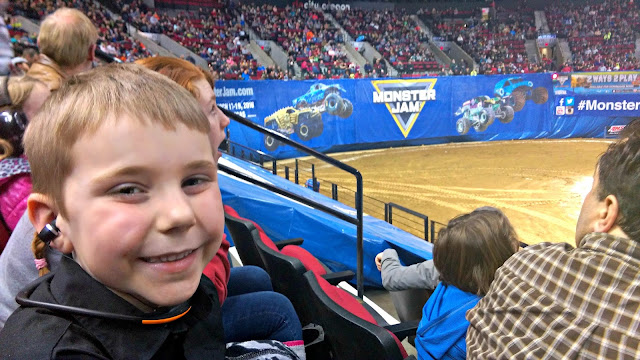 Monster Jam Fun / Review #MoreMonsterJam #MonsterJam