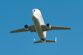 Gambar Pesawat Airbus Beluga 09