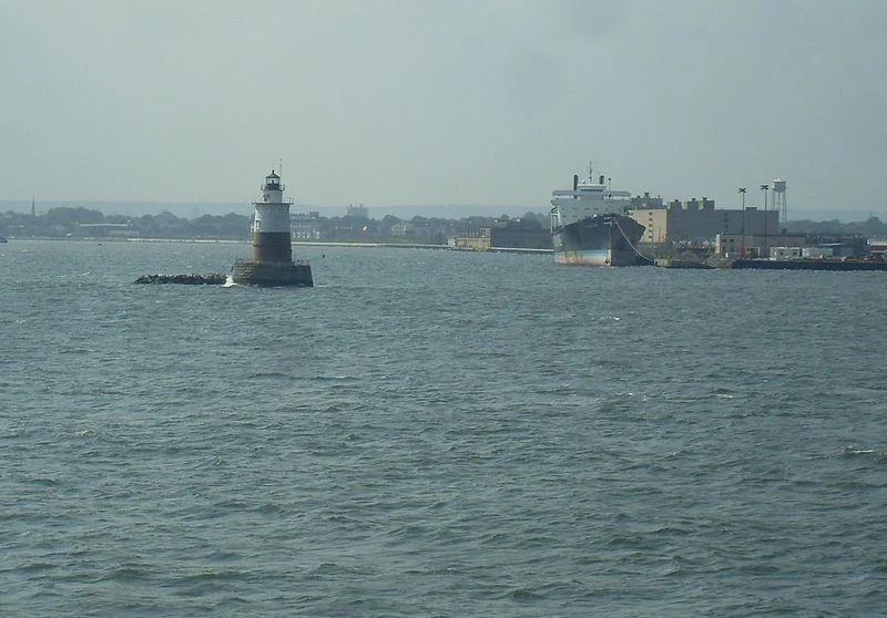 Robbins Reef Lighthouse