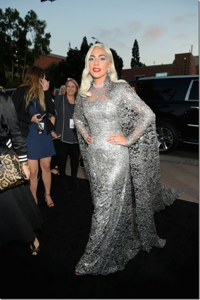 Lady Gaga em première do filme "Nasce uma Estrela”