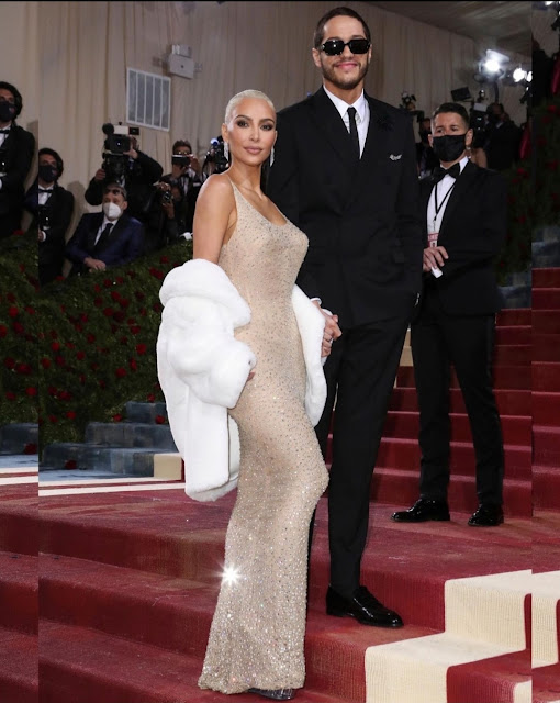 kim-pete-met-gala