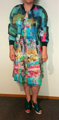 Creates Sew Slow: Georgio's Busy City Dress